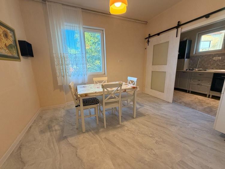 Apartament cu 2 camere decomandat în Centrul Istoric