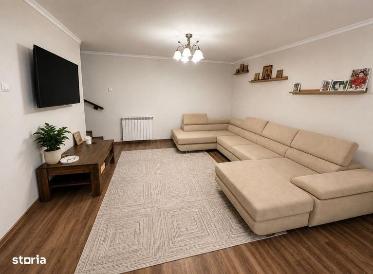 Casă cu 4 camere cu Teren 580 Mp în Tomești