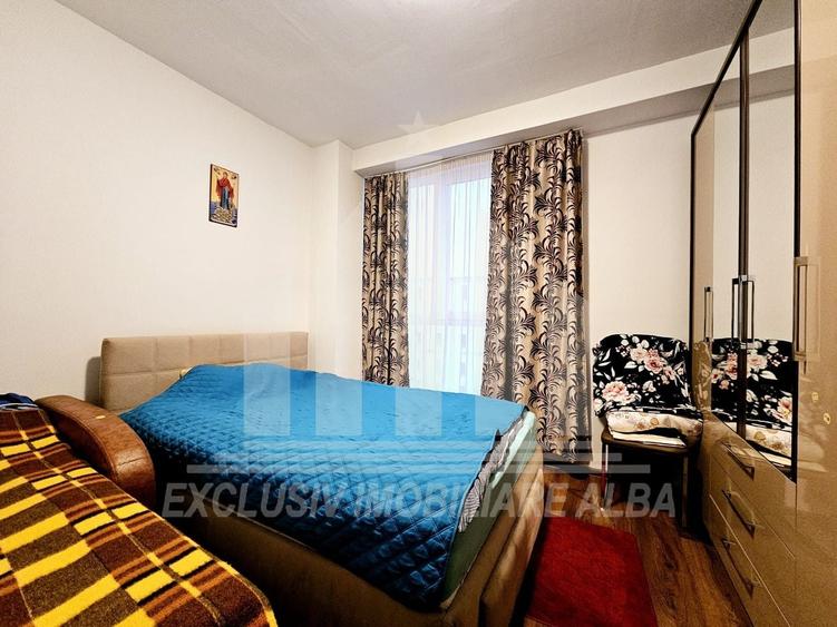 Apartament cu 3 camere decomandat, mobilat în Maier
