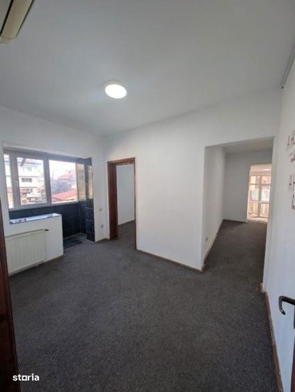 Spațiu comercial, de 100 mp, în Mărășești
