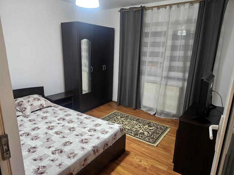 Apartament cu 2 camere decomandat în Exterior Vest