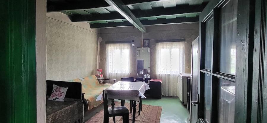 Casă cu Teren 5000 Mp în Cadea