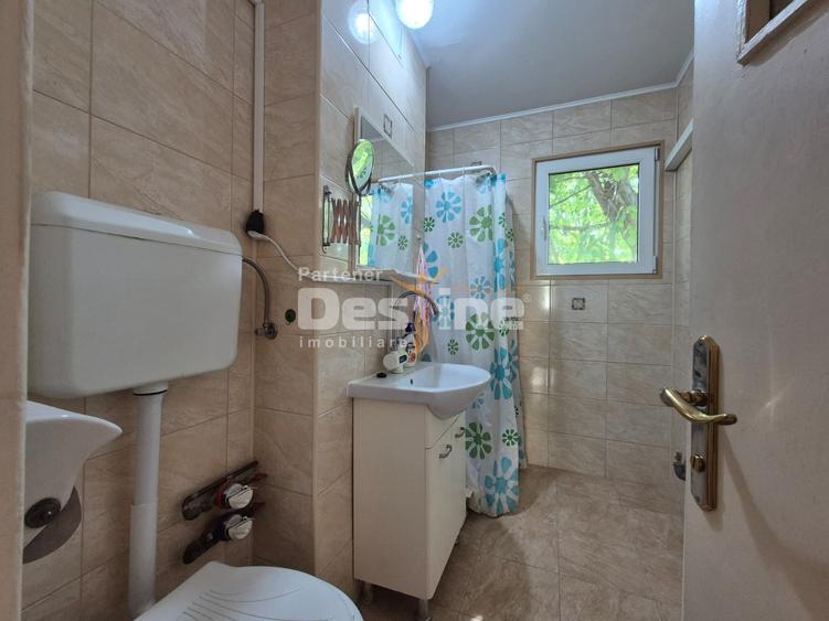 Apartament cu 3 camere circular, mobilat în Berceni