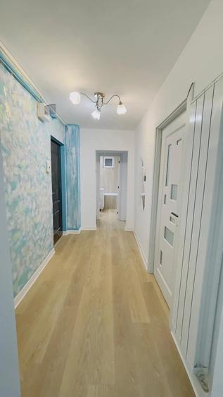 Apartament cu 2 camere decomandat în Horia