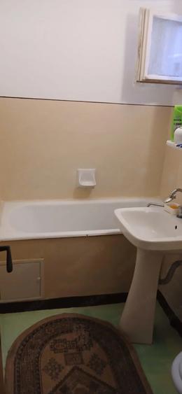 Apartament cu 2 camere decomandat în Micro 13