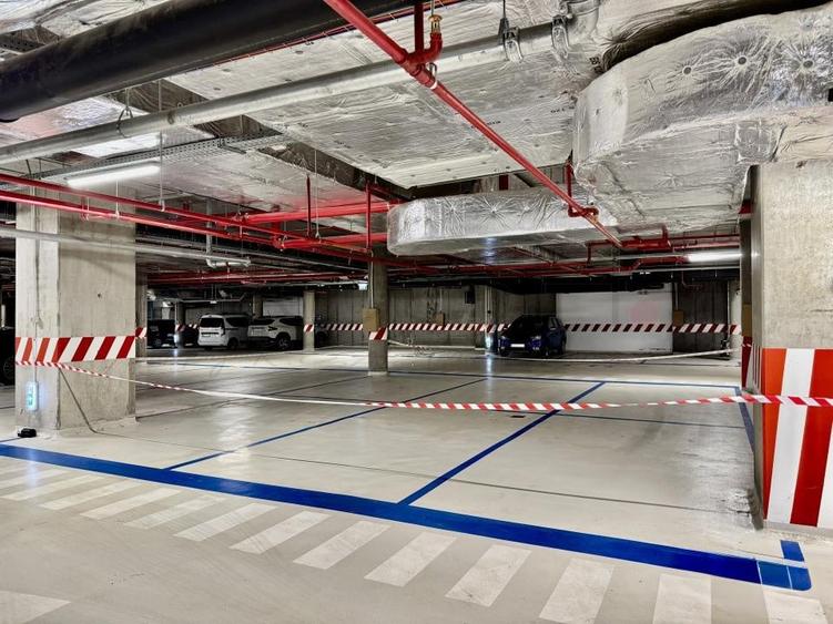 Penthouse cu 4 camere decomandat în Floreasca
