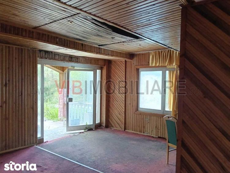 Spațiu comercial, de 500 mp, în Central