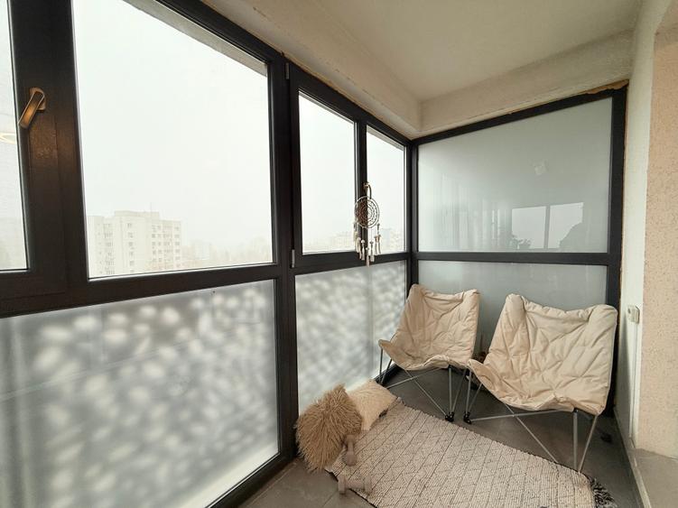 Apartament cu 2 camere decomandat, mobilat în Titan