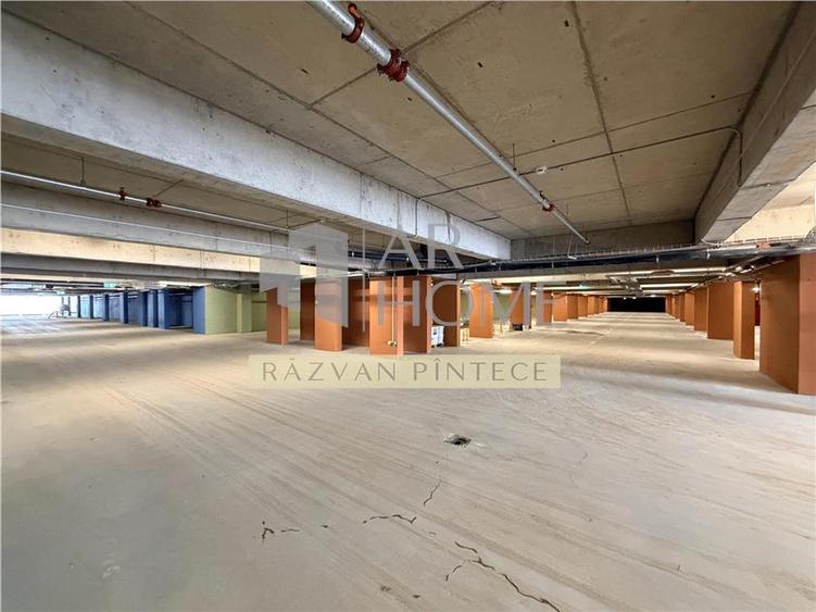 Apartament cu 2 camere decomandat, mobilat în Albert