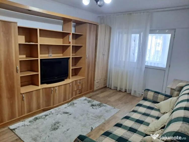 Apartament cu 2 camere decomandat în Faleza Nord