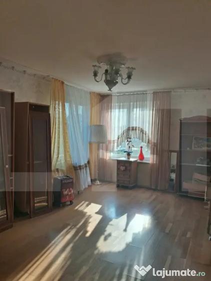 Casă cu 5 camere cu Teren 1300 Mp în Cherleștii din Deal