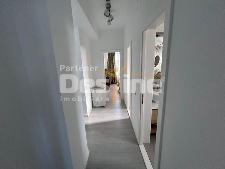 Apartament cu 3 camere, mobilat în Craiovița Nouă