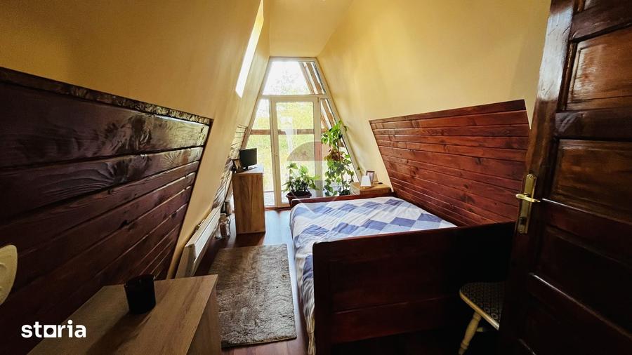 Casă cu 4 camere cu Teren 959 Mp în Lăzăreni