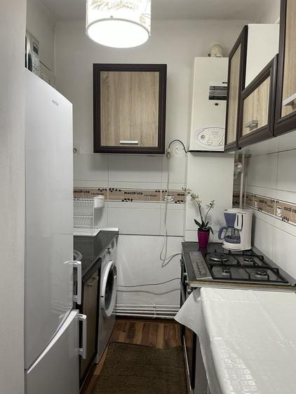 Garsonieră decomandată în Central