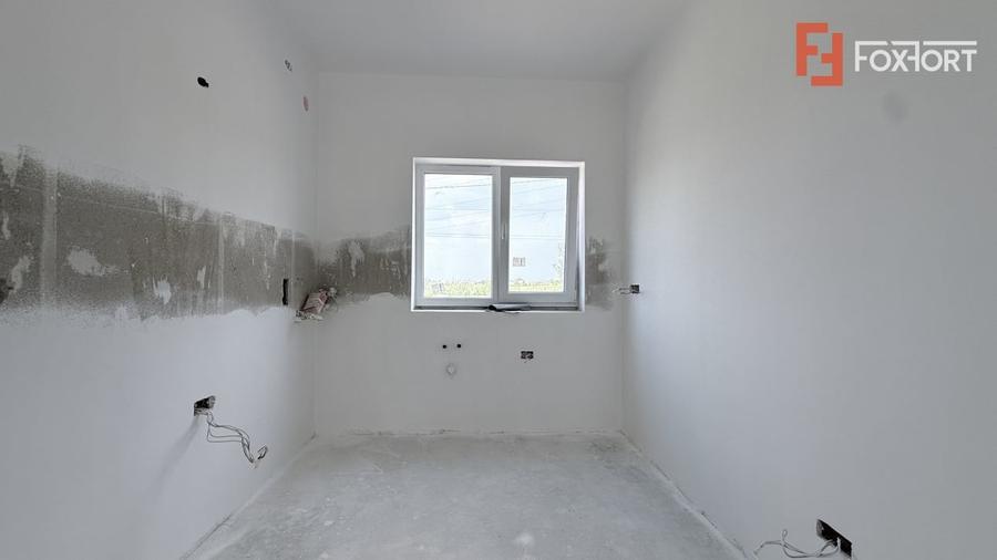 Duplex cu 4 camere cu Teren 290 Mp în Moșnița Nouă