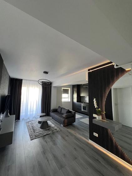 Apartament cu 2 camere decomandat în Palazu Mare