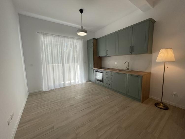 Apartament cu 2 camere decomandat în Ghiroda