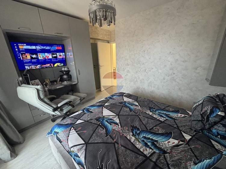 Apartament cu 3 camere decomandat, mobilat în Theodor Pallady