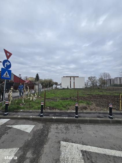 Teren de 980 mp, în Străulești
