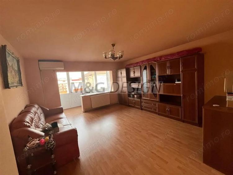 Apartament cu 2 camere decomandat în Bucovina