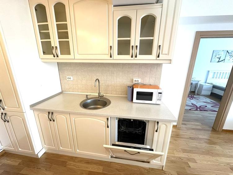 Apartament cu 2 camere decomandat, mobilat în Aviației