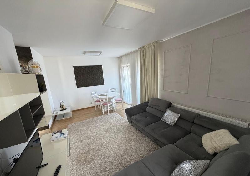 Apartament cu 2 camere decomandat, mobilat în Borhanci