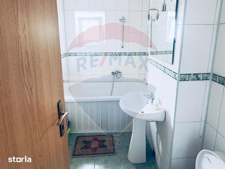 Apartament cu 3 camere decomandat în Bistrița Lac