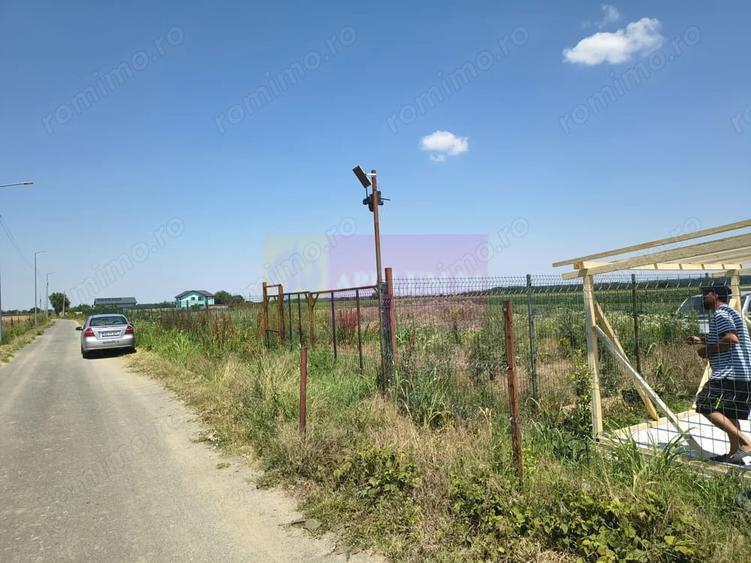 Teren de 582 mp, în Copăceni