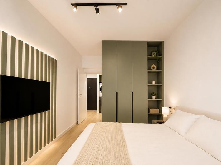 Apartament cu 2 camere semidecomandat, mobilat în Pipera