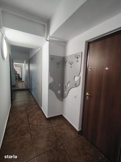 Apartament cu 3 camere decomandat în Ultracentral