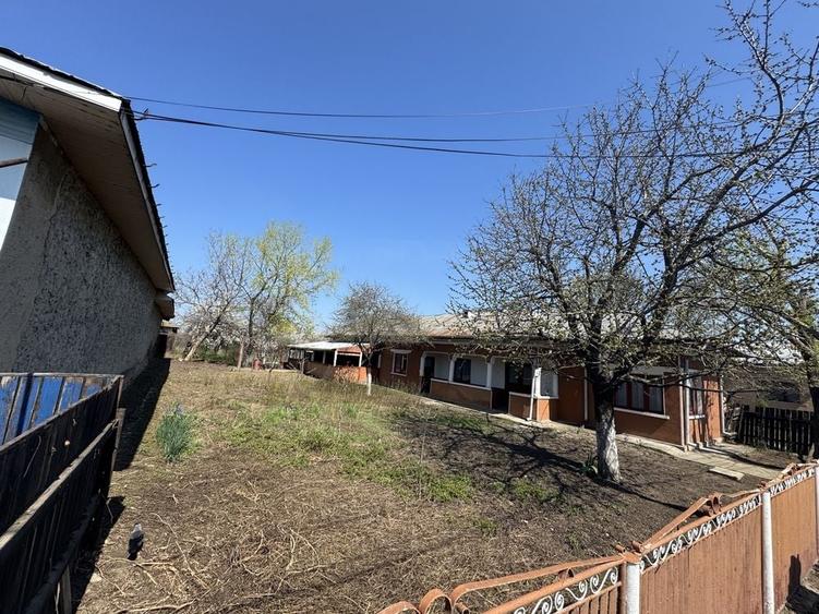 Casă cu 4 camere în Slobozia