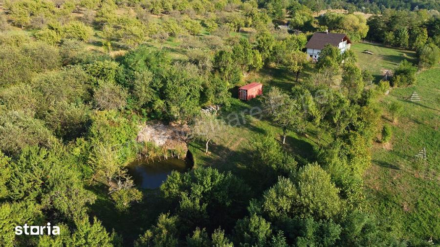 Casă cu 3 camere cu Teren 5200 Mp în Corbeni