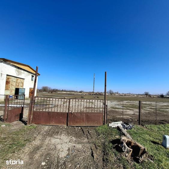 Spațiu comercial, de 17,380 mp, în Măicănești