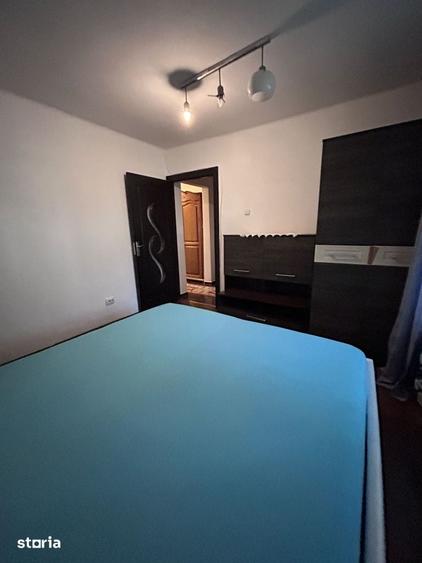 Apartament cu 3 camere decomandat în Obcini