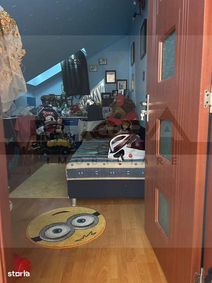 Casă cu 4 camere cu Teren 245 Mp în Iris