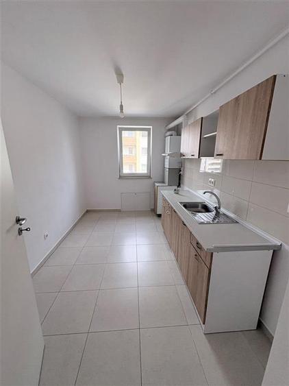 Apartament de inchiriat 2 camere zona Tractorul - 3