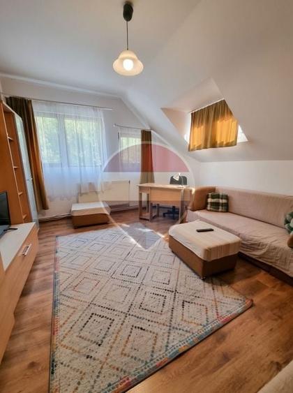 Apartament cu 2 camere decomandat în Alexandru Obregia