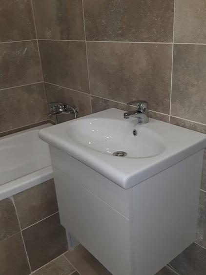 Apartament cu 2 camere semidecomandat în Roșu