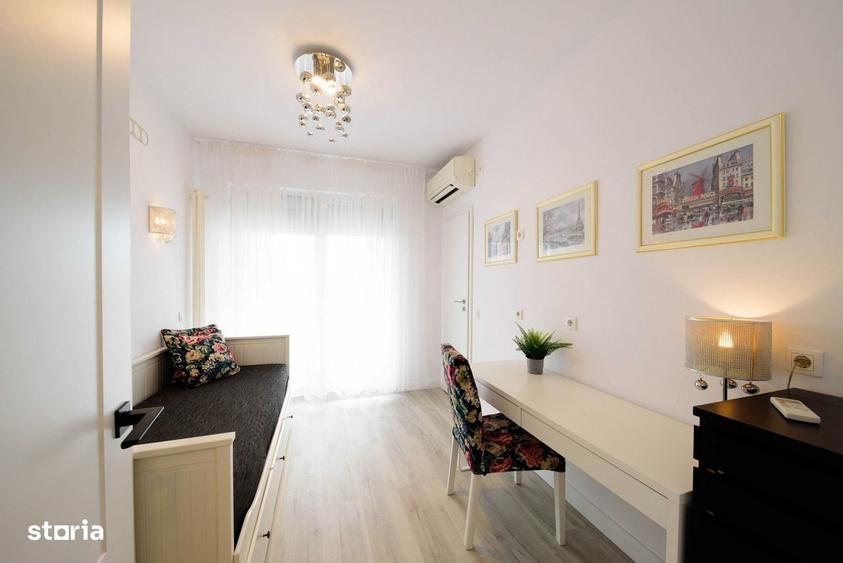 Apartament cu 3 camere semidecomandat în Ciupercenii Noi