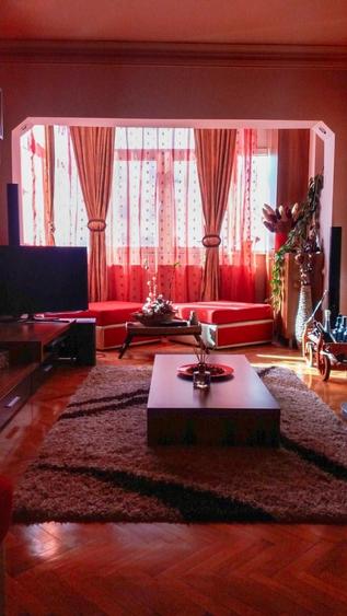 Apartament cu 2 camere decomandat în Vasile Aaron