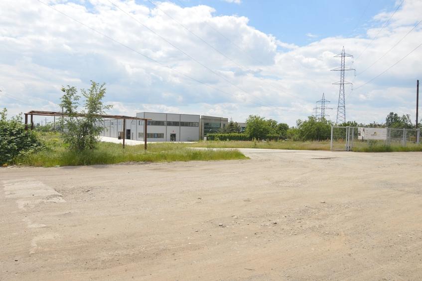 Teren Construcții intravilan de 15000 mp, în Theodor Pallady