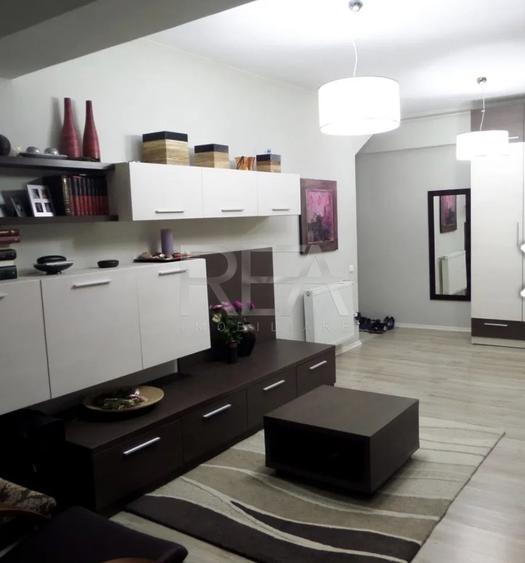 3 camere de închiriat, Apărătorii Patriei | 85 mp | Parcare - 1
