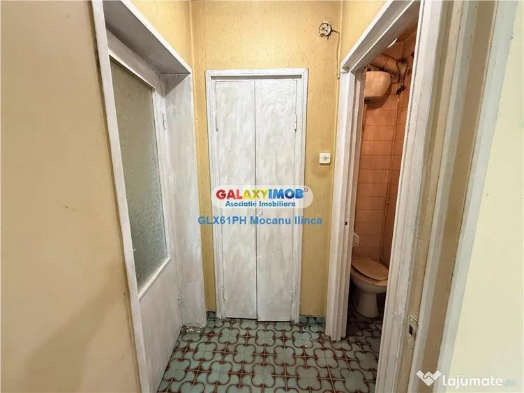 Apartament cu 3 camere semidecomandat în Nord