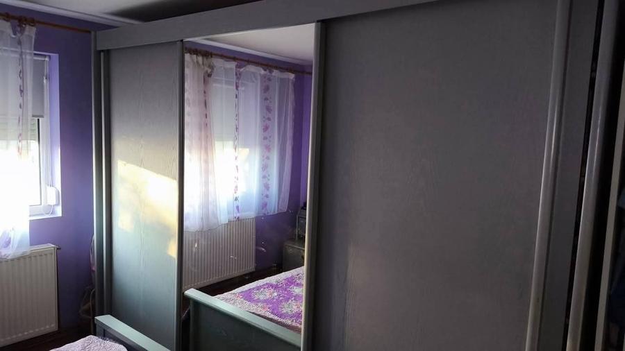 Casă individuală cu 5 camere cu Garaj în Sânnicolau Mare