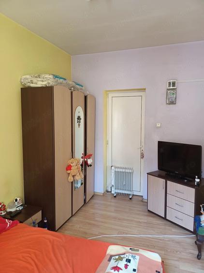 Apartament cu 3 camere decomandat în Kogălniceanu