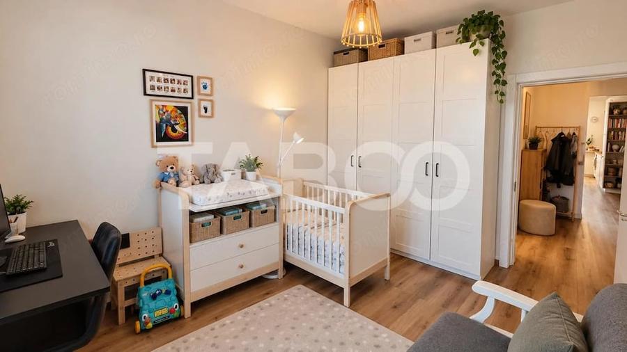 Apartament cu 3 camere decomandat în Central