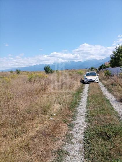 Teren Construcții intravilan de 1000 mp, în Periferie