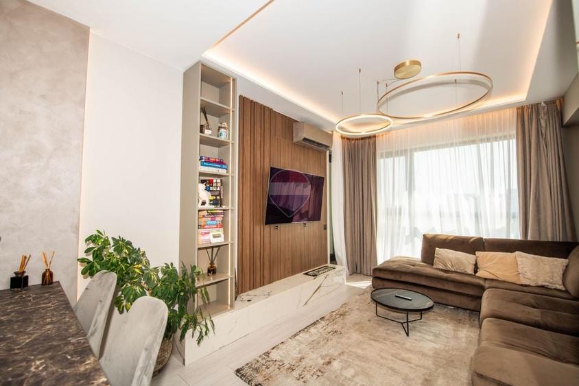 Apartament cu 3 camere decomandat, mobilat în Pipera