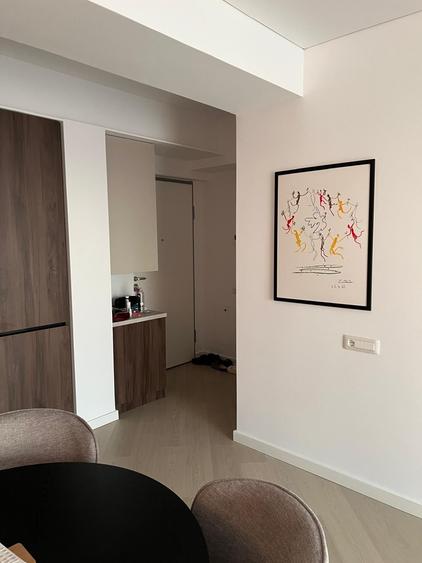 Apartament cu 2 camere semidecomandat, mobilat în Voluntari