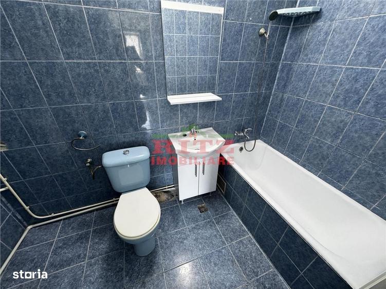 Garsonieră decomandată în Zahana